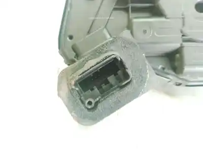 Pezzo di ricambio per auto di seconda mano serratura porta posteriore destra per skoda octavia iii (5e3, nl3, nr3) 2.0 tdi riferimenti oem iam 5ta839016p  