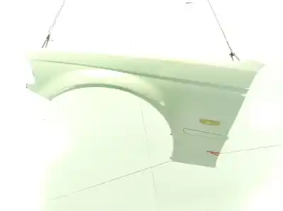 Peça sobressalente para automóvel em segunda mão GUARDA-LAMAS DIANTEIRO ESQUERDO por BMW 3 (E46)  Referências OEM IAM 41358240405  