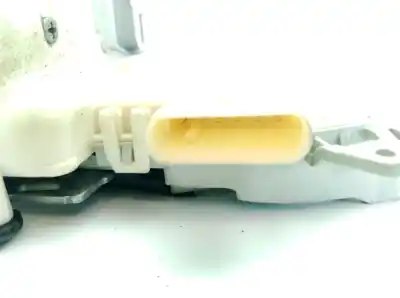 Автозапчастина б/у замок заднього правого дверя для audi a4 b8 avant (8k5) 2.0 tdi посилання на oem iam 8k0839016f  