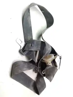 Peça sobressalente para automóvel em segunda mão Cinto De Segurança Traseiro Direito por MITSUBISHI MONTERO IV (V8_W, V9_W) 3.2 DI-D 4WD (V98W V88W) Referências OEM IAM 7000B692  