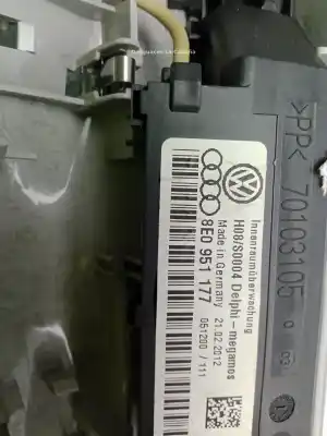 Peça sobressalente para automóvel em segunda mão luz interior por seat exeo (3r2) 2.0 tdi referências oem iam 8e0951177  