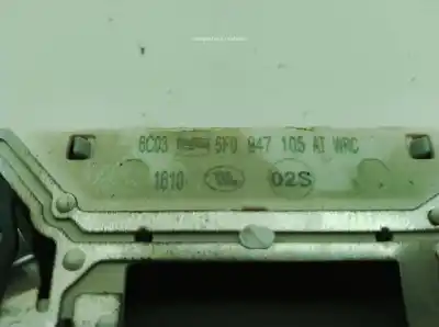 Автозапчастина б/у внутрішне світло для seat leon st (5f8) 2.0 tdi посилання на oem iam 5f0947109c vs9  