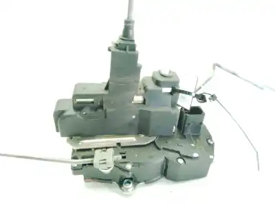 Second-hand car spare part left side door lock for opel antara a (l07) 2.0 cdti oem iam references   