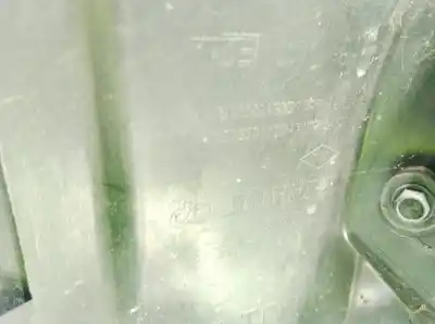 Pezzo di ricambio per auto di seconda mano paraurti anteriore per renault megane iii fastback (bz0_) 1.6 16v (bz1b. bz1h) riferimenti oem iam 620220035r  