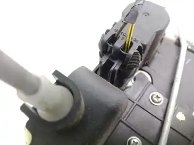 İkinci el araba yedek parçası sol ön kapi kilidi için ssangyong korando (ck) 2.0 e-xdi oem iam referansları   