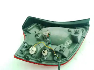 Peça sobressalente para automóvel em segunda mão farolim traseiro direito por kia ceed fastback ed 1.6 crdi 128 referências oem iam   