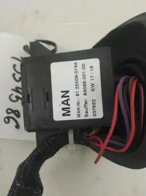 Peça sobressalente para automóvel em segunda mão comutador de piscas  por man 6416  referências oem iam 81255090194  