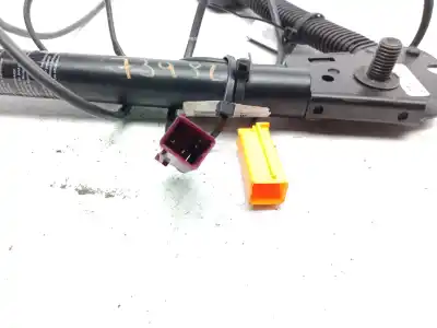 Peça sobressalente para automóvel em segunda mão chicote / encaixe cinto segurança por ford focus c-max (cap) 2.0 tdci cat referências oem iam   