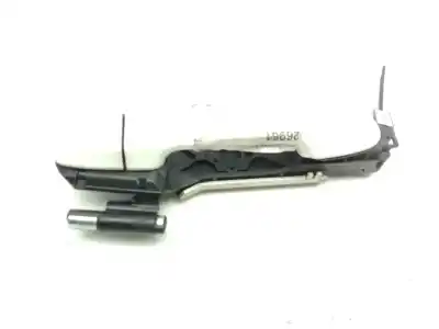 Peça sobressalente para automóvel em segunda mão PUXADOR DE PORTA ESQUERDA por TOYOTA 10460 1NDTV Referências OEM IAM   