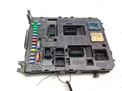 Pezzo di ricambio per auto di seconda mano SCATOLA RELÈ/FUSIBILI per CITROEN 6731 9HT Riferimenti OEM IAM 966689558002  