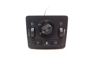 Pezzo di ricambio per auto di seconda mano CENTRALINA LUCE per VOLVO 5090 SinValor Riferimenti OEM IAM 30669736  
