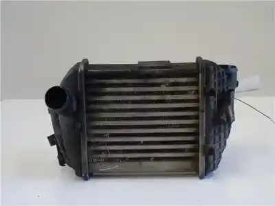 Peça sobressalente para automóvel em segunda mão intercooler por audi a4 berlina (8e) 2.5 tdi (114kw) referências oem iam   