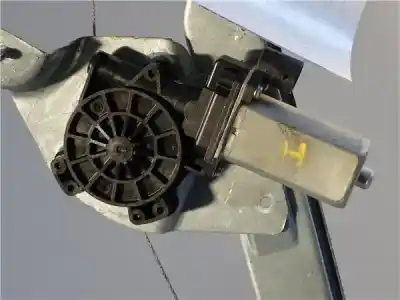 Second-hand car spare part driver left window regulator for dacia sandero 1.5 dci oem iam references   