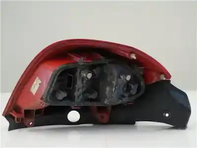 Second-hand car spare part right tailgate light for renault clio iii 1.2 16v oem iam references   