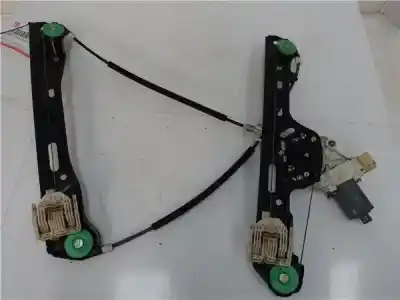 Peça sobressalente para automóvel em segunda mão elevador de vidros dianteiro direito por bmw serie 1 berlina (e81/e87) 2.0 120d referências oem iam 