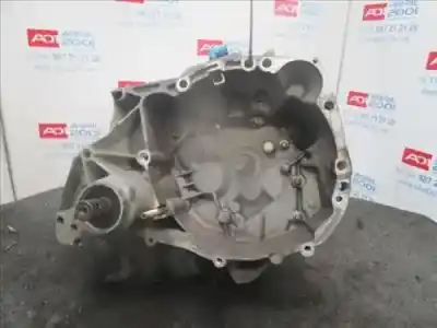 Автозапчастина б/у КОРОБКА ПЕРЕДАЧ для RENAULT CLIO II FASE II (B/CB0)  Посилання на OEM IAM JB1513  JB1513