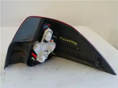 Second-hand car spare part left tailgate light for renault megane ii sedán (lm0/1_) 1.5 dci oem iam references    Second-hand car spare part left tailgate light for renault megane ii sedán (lm0/1_) 1.5 dci oem iam references