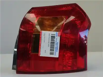 Peça sobressalente para automóvel em segunda mão farolim traseiro direito por toyota corolla (e12) 2.0 d-4d referências oem iam 