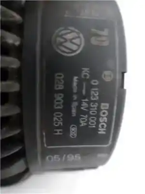 Pièce détachée automobile d'occasion ALTERNATEUR pour VOLKSWAGEN POLO III (6N1)  Références OEM IAM   0123310001