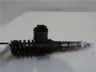 Pezzo di ricambio per auto di seconda mano iniettore per seat altea (5p1) 2.0 tdi 16v riferimenti oem iam 
