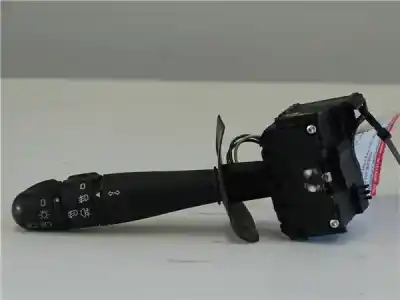Peça sobressalente para automóvel em segunda mão comutador de luzes por renault clio ii fase ii (b/cb0) 1.2 authentique referências oem iam 