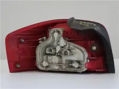 Автозапчасти б/у правый задний фонарь за audi a3 (8p1) 1.9 tdi ambiente ссылки oem iam 8p0945258 8p0945096 , audi 