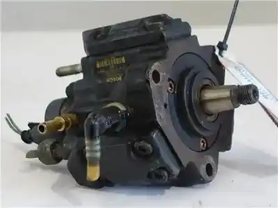 Pièce détachée automobile d'occasion POMPE À INJECTION pour RENAULT KANGOO (F/KC0)  Références OEM IAM 7700111010  0445010018