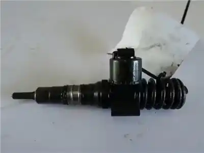 Автозапчастина б/у инжектор для audi a3 (8p1) 2.0 tdi 16v посилання на oem iam 03g130073b  