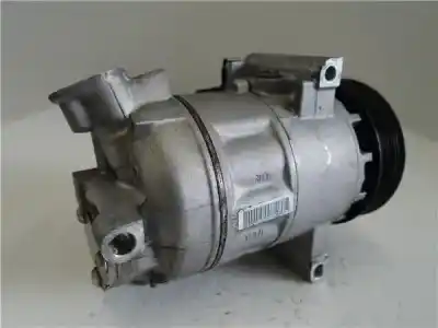Pezzo di ricambio per auto di seconda mano compressore aria condizionata per renault captur i (j5_, h5_) 1.2 tce 120 riferimenti oem iam 926000734r  