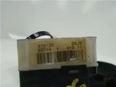 Peça sobressalente para automóvel em segunda mão comutador de limpa vidros por renault clio ii fase ii (b/cb0) 1.9 dti diesel 80 cv / 59 kw referências oem iam   37012a