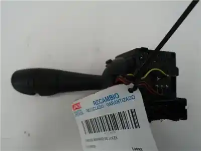 Pezzo di ricambio per auto di seconda mano controllo della luce per dacia duster (hs_) 1.5 dci 4x4 riferimenti oem iam e1109558  