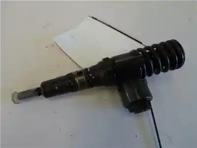 Pezzo di ricambio per auto di seconda mano iniettore per seat altea (5p1) 2.0 tdi 16v riferimenti oem iam 
