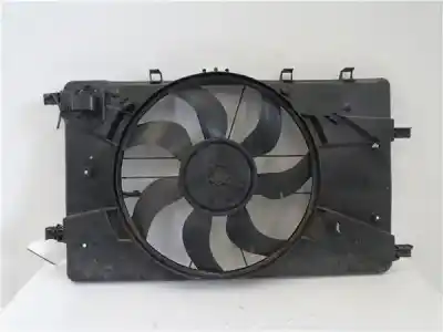 Pezzo di ricambio per auto di seconda mano elettroventola per opel astra j sports tourer 1.6 cdti dpf riferimenti oem iam 0130308486