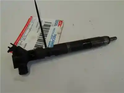 Recambio de automóvil de segunda mano de INYECTOR para MERCEDES SPRINTER 3-T FURGÓN (906) 210 CDI referencias OEM IAM A6510700587  