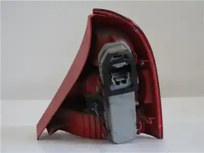 Second-hand car spare part left tailgate light for renault clio ii fase i (b/cb0) 1.2 (b/cb0f b/cb0a b/cb10 b/cb1k b/cb2d b/cb2h) oem iam references   89023922