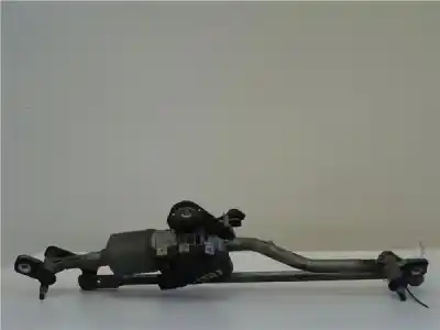 Автозапчасти б/у МОТОР ПЕРЕДНЕГО СТЕКЛООЧИСТИТЕЛЯ за AUDI A6 AVANT (4F5)  ссылки OEM IAM 0390241771  