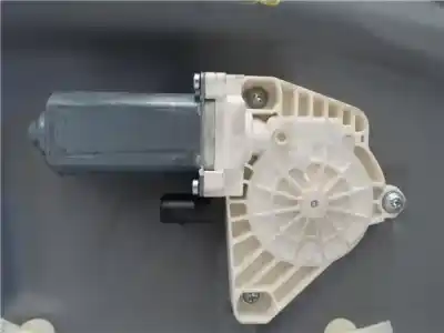 Gebrauchtes Autoersatzteil fensterheber vorne links zum mercedes-benz clase b (bm 245) 2.0 200 (245.233) oem-iam-referenzen a1697202779  