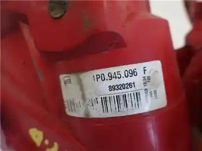 Автозапчастина б/у правий ліхтар для seat leon (1p1) 1.9 tdi посилання на oem iam 1p0945096f  
