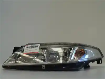 Автозапчастина б/у ліва фара для RENAULT LAGUNA II (BG0/1_) 1.9 dCi (BG0R. BG0E) Посилання на OEM IAM 8200002845  