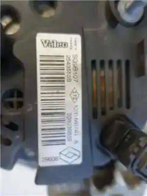 Автозапчастина б/у генератор для renault clio ii fase ii (b/cb0) 1.2 authentique посилання на oem iam 8200660044a  