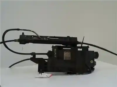 İkinci el araba yedek parçası ELEKTRIKLI PARK FRENI için RENAULT SCENIC II (JM) 1.6 (JM0C JM0J JM1B) OEM IAM referansları 8200418647  