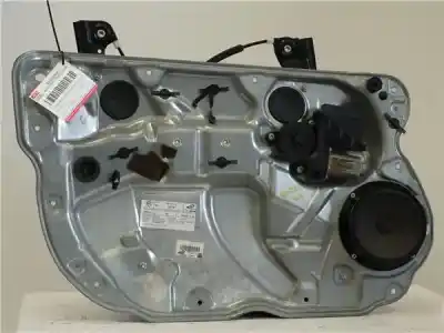 Pezzo di ricambio per auto di seconda mano ALZACRISTALLI ANTERIORE SINISTRO per VOLKSWAGEN POLO (9N1) 1.9 TDI Riferimenti OEM IAM 6Q2959802A  