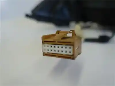 Peça sobressalente para automóvel em segunda mão espelho retrovisor esquerdo por audi a4 avant (8e) 2.5 tdi quattro (132kw) referências oem iam   010681