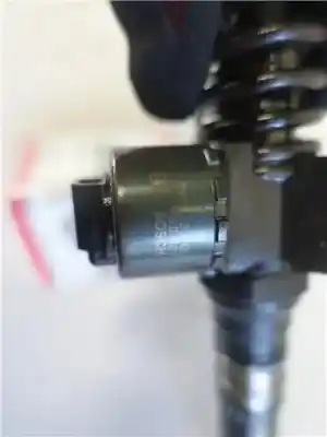 Peça sobressalente para automóvel em segunda mão injetor por audi a3 (8p1) 2.0 tdi 16v referências oem iam   0414720404