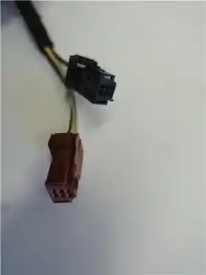 Peça sobressalente para automóvel em segunda mão espelho retrovisor esquerdo por citroen c3 1.6 feel referências oem iam   2326.36.289