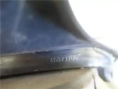 Pezzo di ricambio per auto di seconda mano lampada posteriore sinistra per fiat stilo (192_) 1.9 jtd (192_xe1a) riferimenti oem iam 43823706  