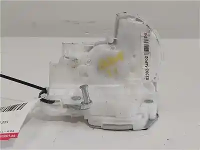 Peça sobressalente para automóvel em segunda mão fechadura da porta traseira esquerda por suzuki vitara (ly) 1.4 t glx 4wd referências oem iam 82302-54p02