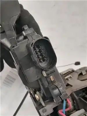 Автозапчасти б/у замок левой передней двери за seat toledo ii (1m2) 1.6 16v ссылки oem iam   