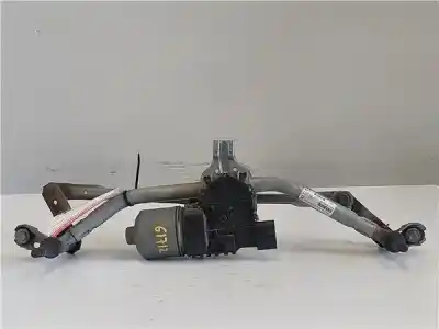 Second-hand car spare part front windshield wiper motor for citroen c3 iii (sx) 1.2 vti 68 oem iam references 