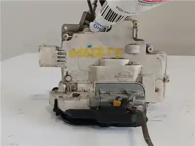 Peça sobressalente para automóvel em segunda mão fechadura da porta traseira esquerda por audi a4 berlina (8e) 2.0 tdi 16v (103kw) referências oem iam 8e0839015